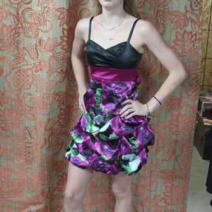 Iz byer, women/junior dresses, size 1 & 7, floral formal bubble spaghetti straps